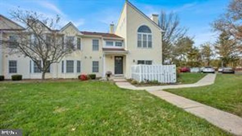 46 Powell Ct, Hightstown, NJ, 08520-3015 | Card Image