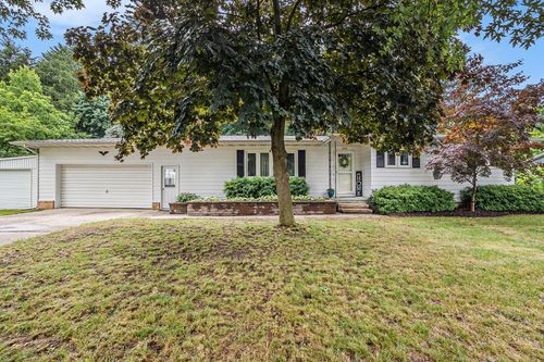 308 Thomas St, Scottville, MI, 49454-1066 | Card Image