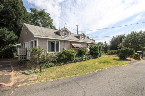 2873 Lowden Ln, Redding, CA, 96002-1803 | Card Image