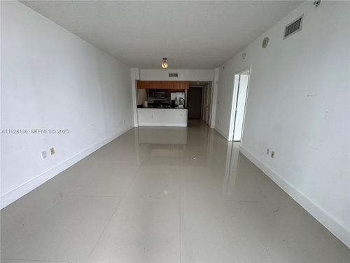 apt-3509-1750 N Bayshore Dr, Miami, FL, 33132-3213 | Card Image