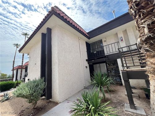 apt-143-1405 Vegas Valley Dr, Las Vegas, NV, 89169-2212 | Card Image