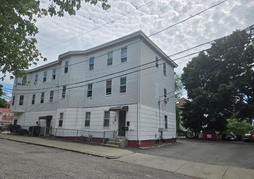 16 Mount Pleasant Ave, Providence, RI, 02908-5121 | Card Image