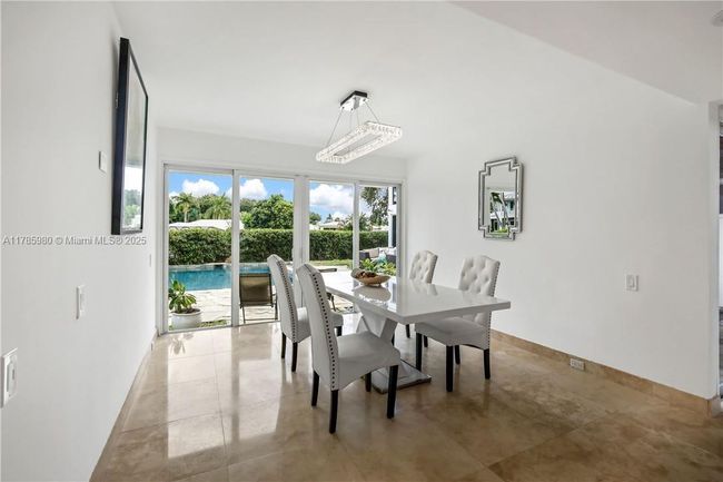 4050 Ne 25 Th Ave, House other with 3 bedrooms, 4 bathrooms and null parking in Lighthouse Point FL | Image 11