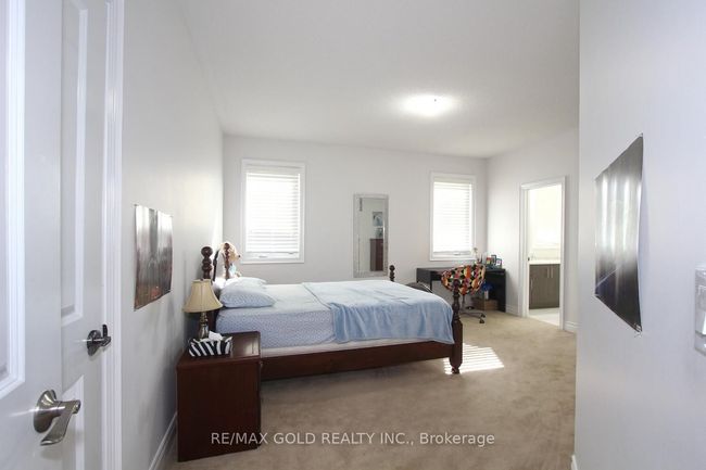 14 Ladbrook Cres, House other with 7 bedrooms, 5 bathrooms and 4 parking in Brampton ON | Image 22