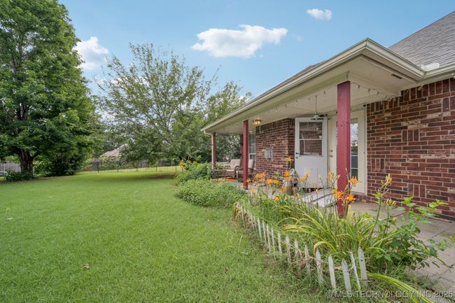 7440 Indianola St, House other with 3 bedrooms, 2 bathrooms and null parking in Broken Arrow OK | Image 26