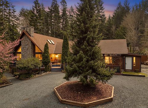 6907 Sellars Rd, Sooke, BC, V9Z0K9 | Card Image