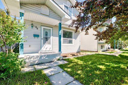68 Applebrook Circle Se, Calgary, AB, T2A7T2 | Card Image