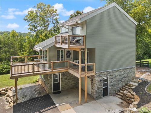 807 Woodland Ave, Corydon, IN, 47112-2206 | Card Image