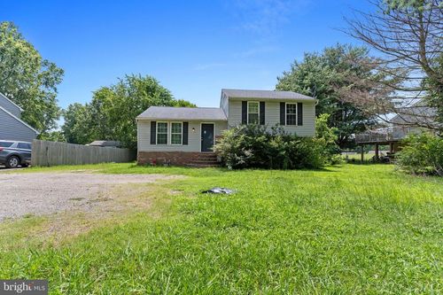 123 Cove Point Rd, LUSBY, MD, 20657-4601 | Card Image