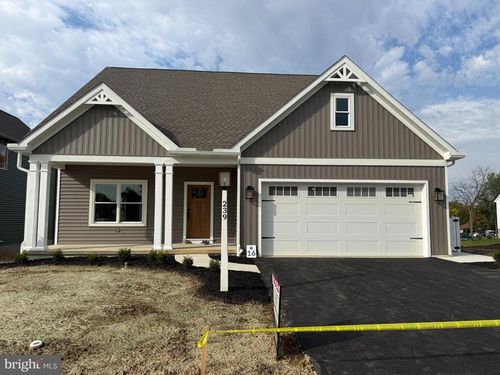 239 Parkside Place, LANCASTER, PA, 17602 | Card Image