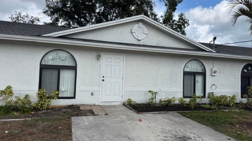 5045 Se Primrose Way, Stuart, FL, 34997-8059 | Card Image