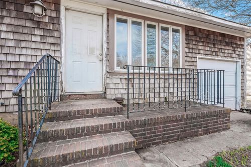 36 Pace Ave, Bellport, NY, 11713-1509 | Card Image