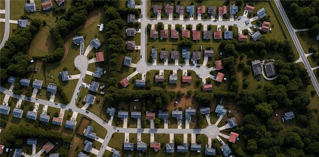 Residential in Ellenwood 4
