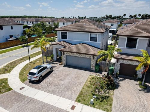 24990 Sw 107th Ct, Homestead, FL, 33032-6334 | Card Image