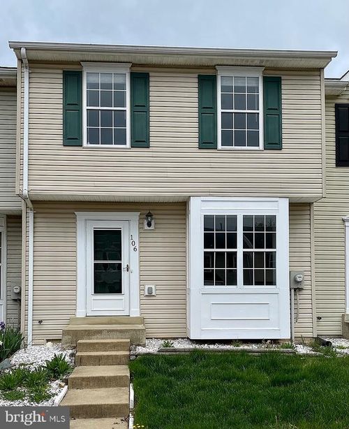 106 Peridot Pl, STEPHENS CITY, VA, 22655-4002 | Card Image