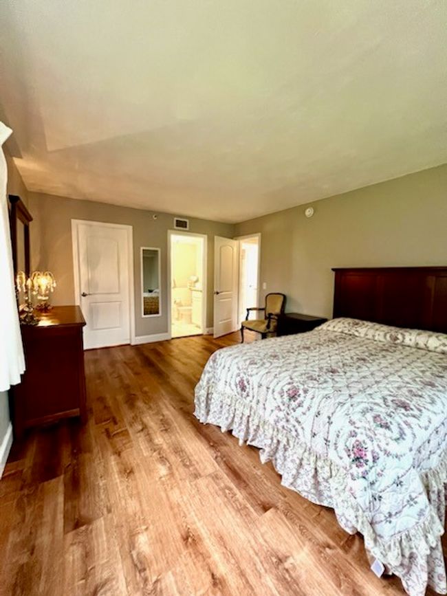 APT-106 - 200 Hoffman Ave, Condo with 2 bedrooms, 2 bathrooms and 3 parking in Cranston RI | Image 14
