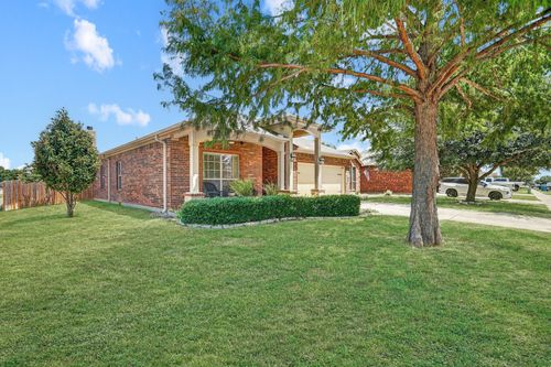 2201 Kaitlyn Dr, Weatherford, TX, 76087-4243 | Card Image