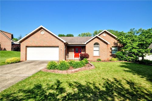 23 Naples Dr, Uniontown, PA, 15401-9732 | Card Image