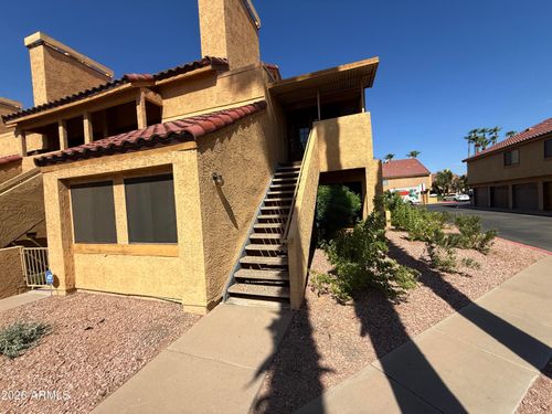 273-4901 S Calle Los Cerros Dr, Tempe, AZ, 85282-6213 | Card Image