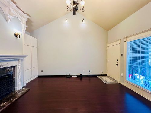 apt-536-2100 Tanglewilde St, Houston, TX, 77063-1277 | Card Image