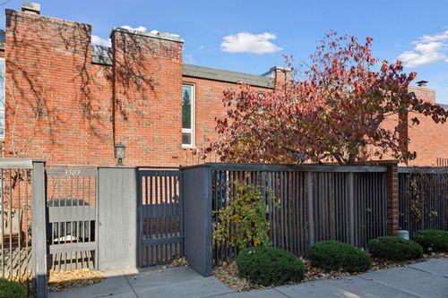 3511 37th Ave Ne, Saint Anthony, MN, 55421-4404 | Card Image