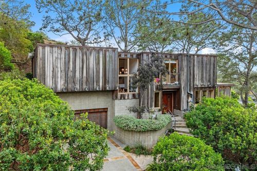 367 Pine Needles Dr, Del Mar, CA, 92014-3329 | Card Image