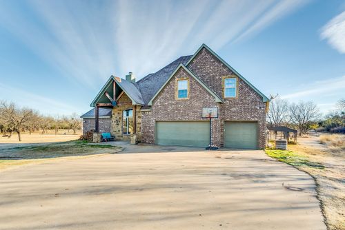 2090 River Front Ct, Stephenville, TX, 76401-1100 | Card Image