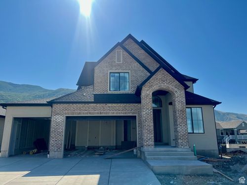 643 W Summerhill Ln, Centerville, UT, 84014-3441 | Card Image