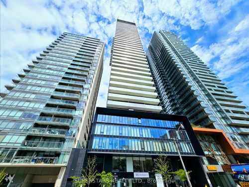 2908-28 Wellesley St E, Toronto, ON, M4Y0C4 | Card Image