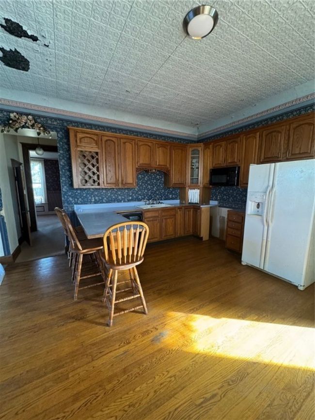 3000 Western Ave, Home with 5 bedrooms, 4 bathrooms and null parking in Mattoon IL | Image 19