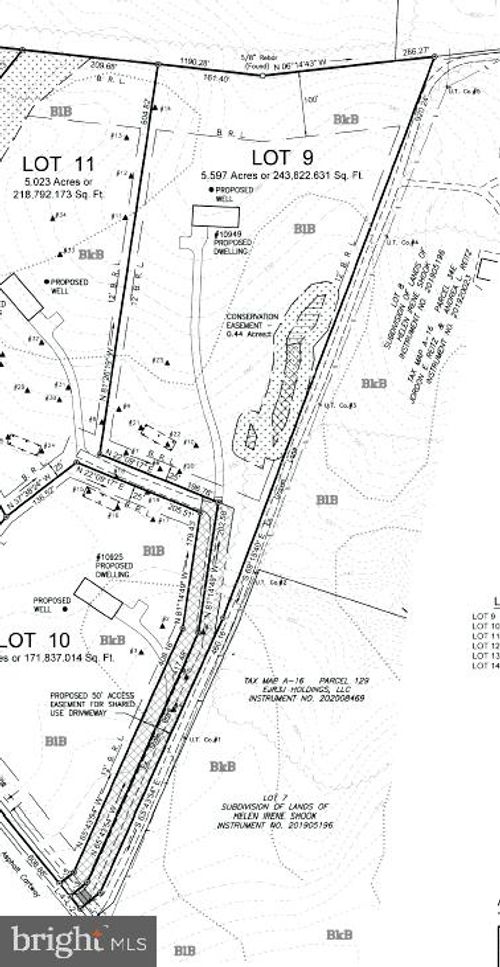 10949 Grant Shook Rd, GREENCASTLE, PA, 17225-9483 | Card Image