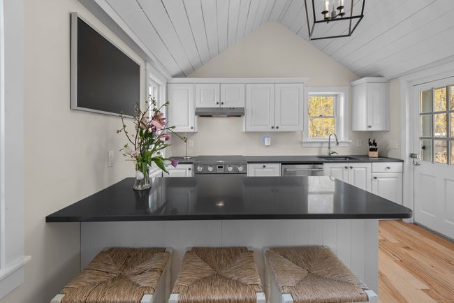 22 Prospect St, House other with 2 bedrooms, 1 bathrooms and 6 parking in Deep River CT | Image 11