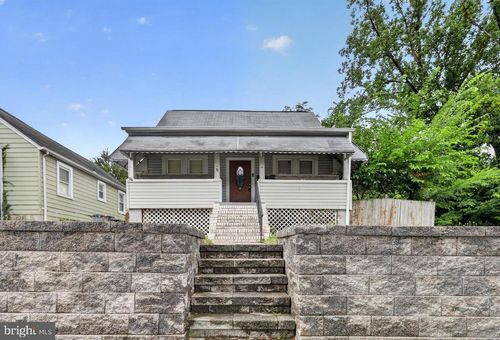 38 Lincoln Ave, CATONSVILLE, MD, 21228-2804 | Card Image