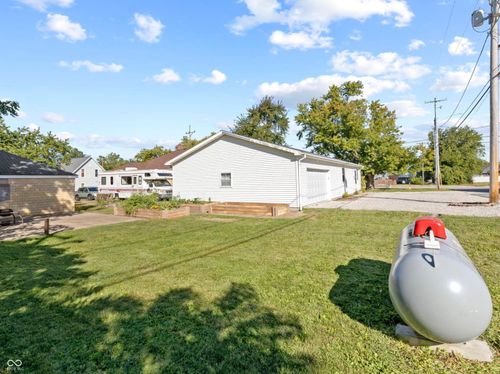 105 W Jefferson St, Kirklin, IN, 46050 | Card Image