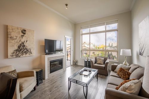 404-19201 66a Ave, Surrey, BC, V4N6N7 | Card Image