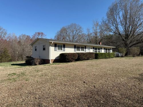 111 Page St, Farmville, VA, 23901-5512 | Card Image