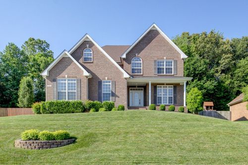 931 Terraceside Cir, Clarksville, TN, 37040-6135 | Card Image