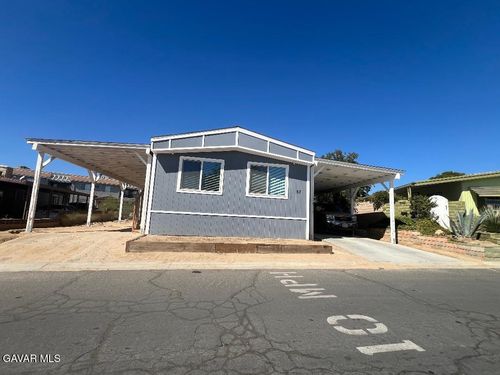 spc-57-3300 15th St W, Rosamond, CA, 93560-7315 | Card Image