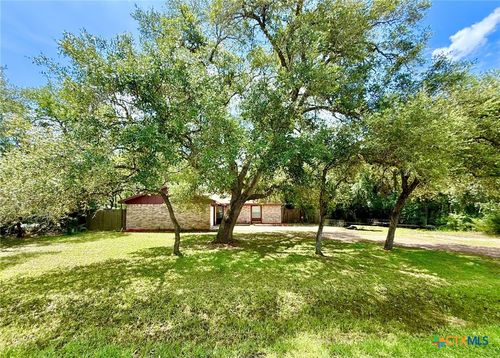 385 Live Oak Dr, Inez, TX, 77968-3636 | Card Image