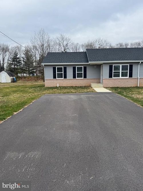 125 Longstreet Ave, WINCHESTER, VA, 22603-5721 | Card Image