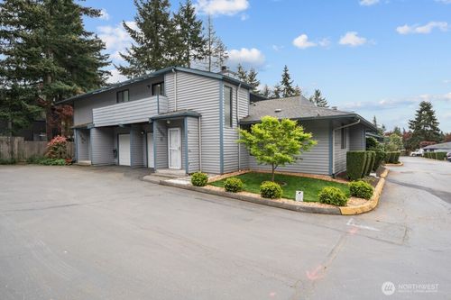 d-1826 S 330th St, Federal Way, WA, 98003-6449 | Card Image