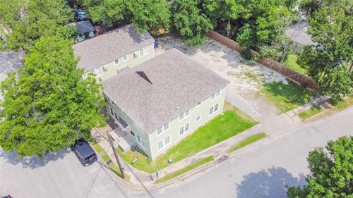 4611 Schroeder St, Houston, TX, 77011-2033 | Card Image