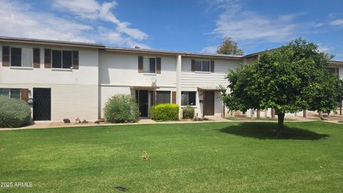 7131 W Hazelwood St, Phoenix, AZ, 85033-1432 | Card Image