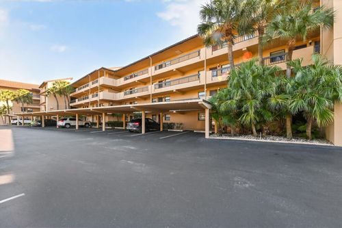 apt-123-1036 Us Highway 1, North Palm Beach, FL, 33408-3826 | Card Image