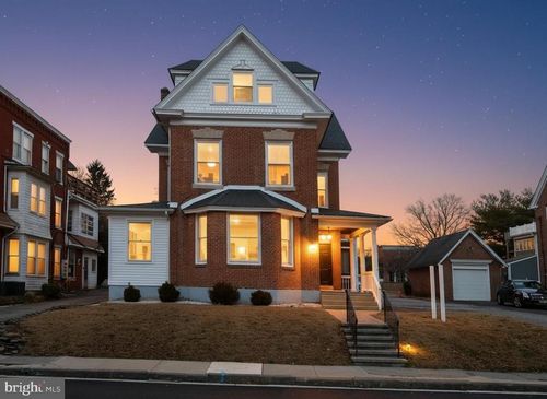 48 Newton Ave, Woodbury, NJ, 08096-4610 | Card Image