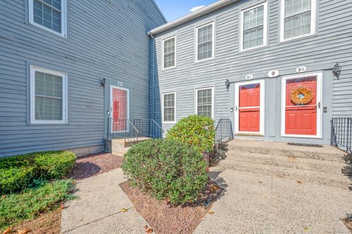 unit-c-9 Riverview Dr, East Windsor, CT, 06088-4616 | Card Image