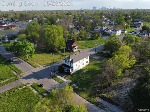 5303 Hurlbut St, Detroit, MI, 48213-3132 | Card Image