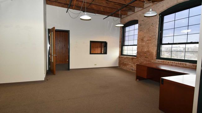 STE-202 - 335 N River St, Home with 0 bedrooms, 0 bathrooms and null parking in Batavia IL | Image 4