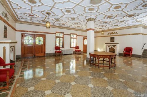 apt-3l-143 Garth Rd, Scarsdale, NY, 10583-3852 | Card Image