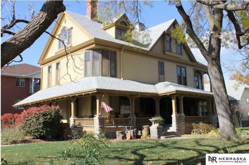 1039 S 11th St, Lincoln, NE, 68508-3518 | Card Image